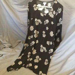 Black Floral Shift Dress
